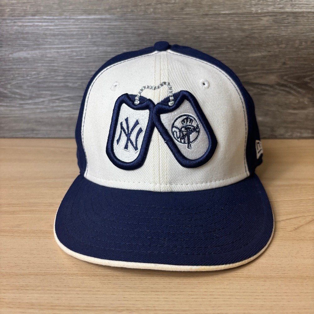 Vintage New York Yankees Hat Cap Fitted 7 3/8 Blue Dog Tags Wool New Era